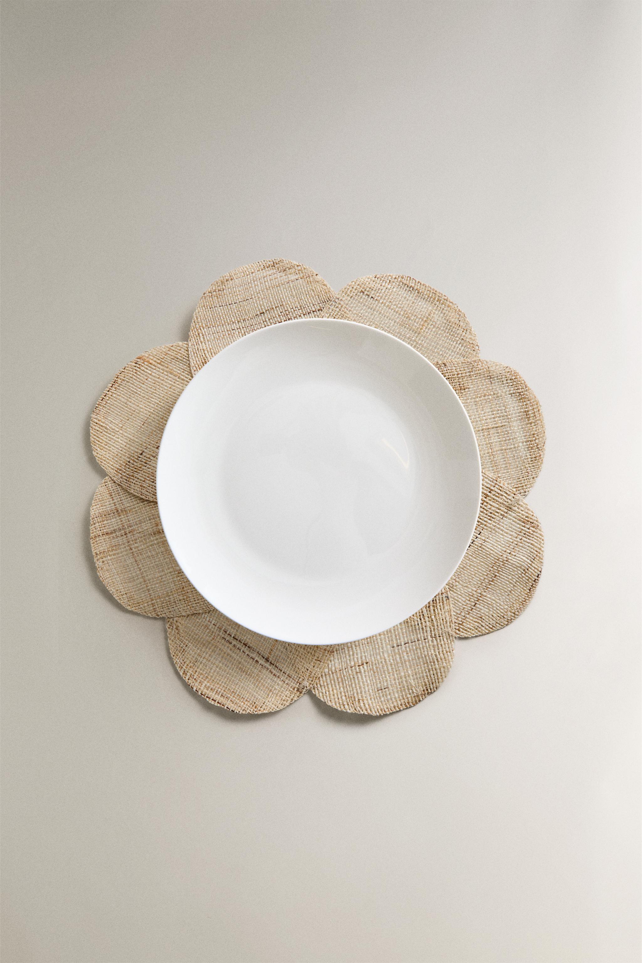 RAMIE FLOWER PLACEMAT